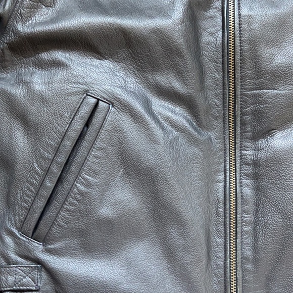 Big Black Leather Jacket - Picture 10 of 11